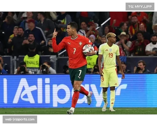 C罗谈缺席若塔葬礼：个人选择引热议