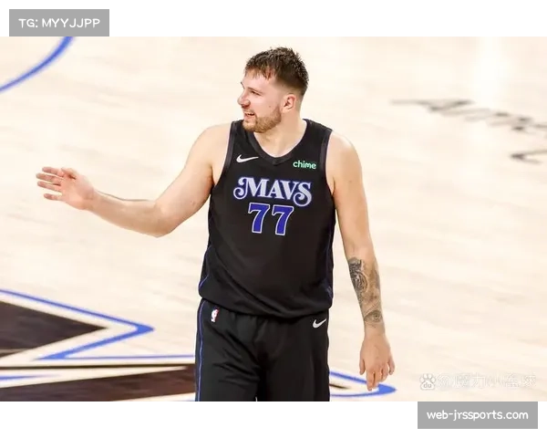 东契奇命中1500记三分，成历史最年轻达成者